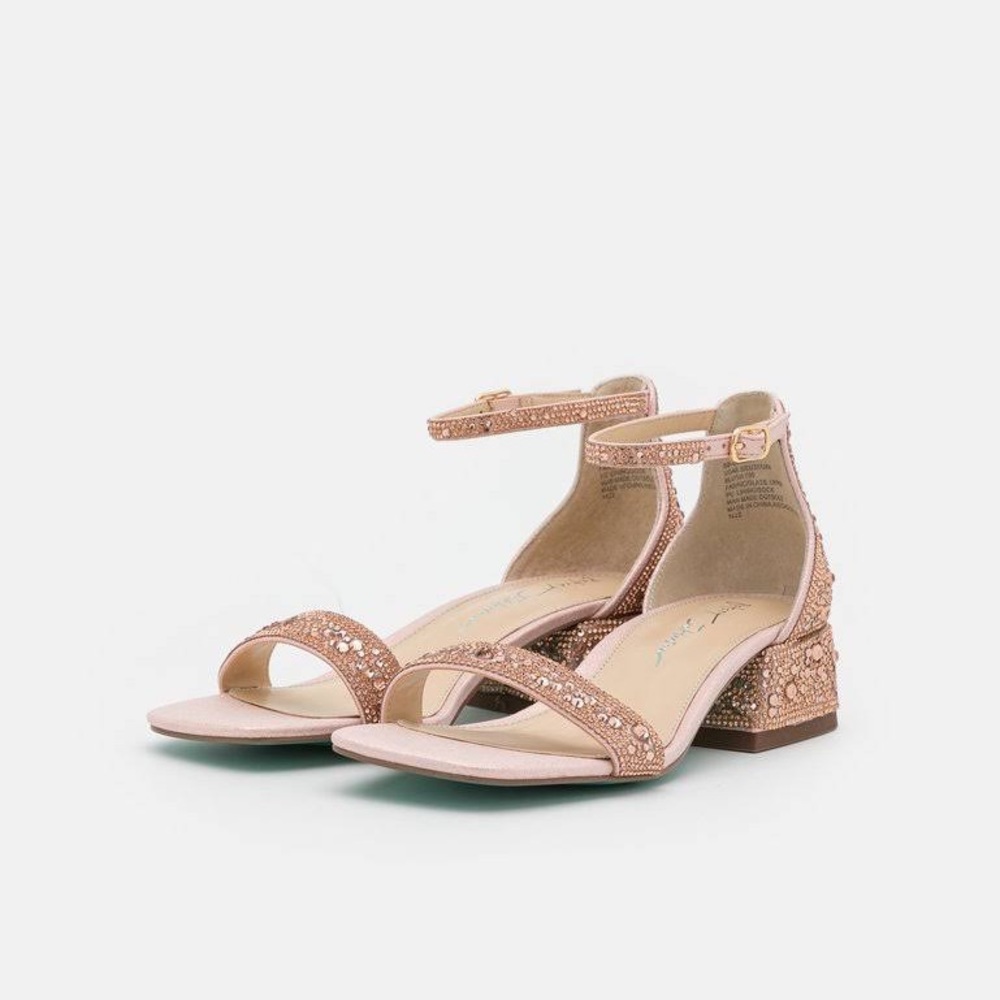 New! Beautiful BETSEY JOHNSON Grant sandals. Size 7.5
